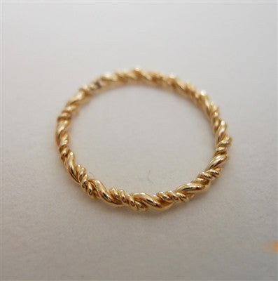 SMALL TWIST STACKER