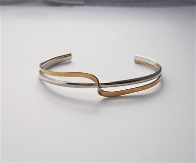 Crossover Wave Bracelet